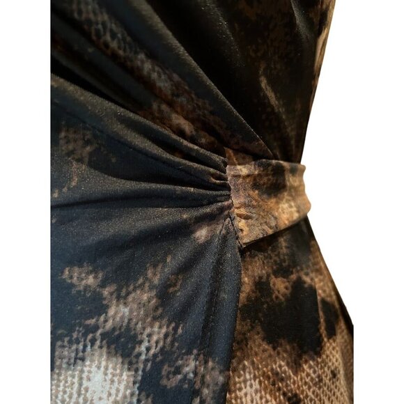 LuLaRoe Women's Medium Wrap Dress 3/4 Sleeve Abstract Pattern - Picture 3 of 7